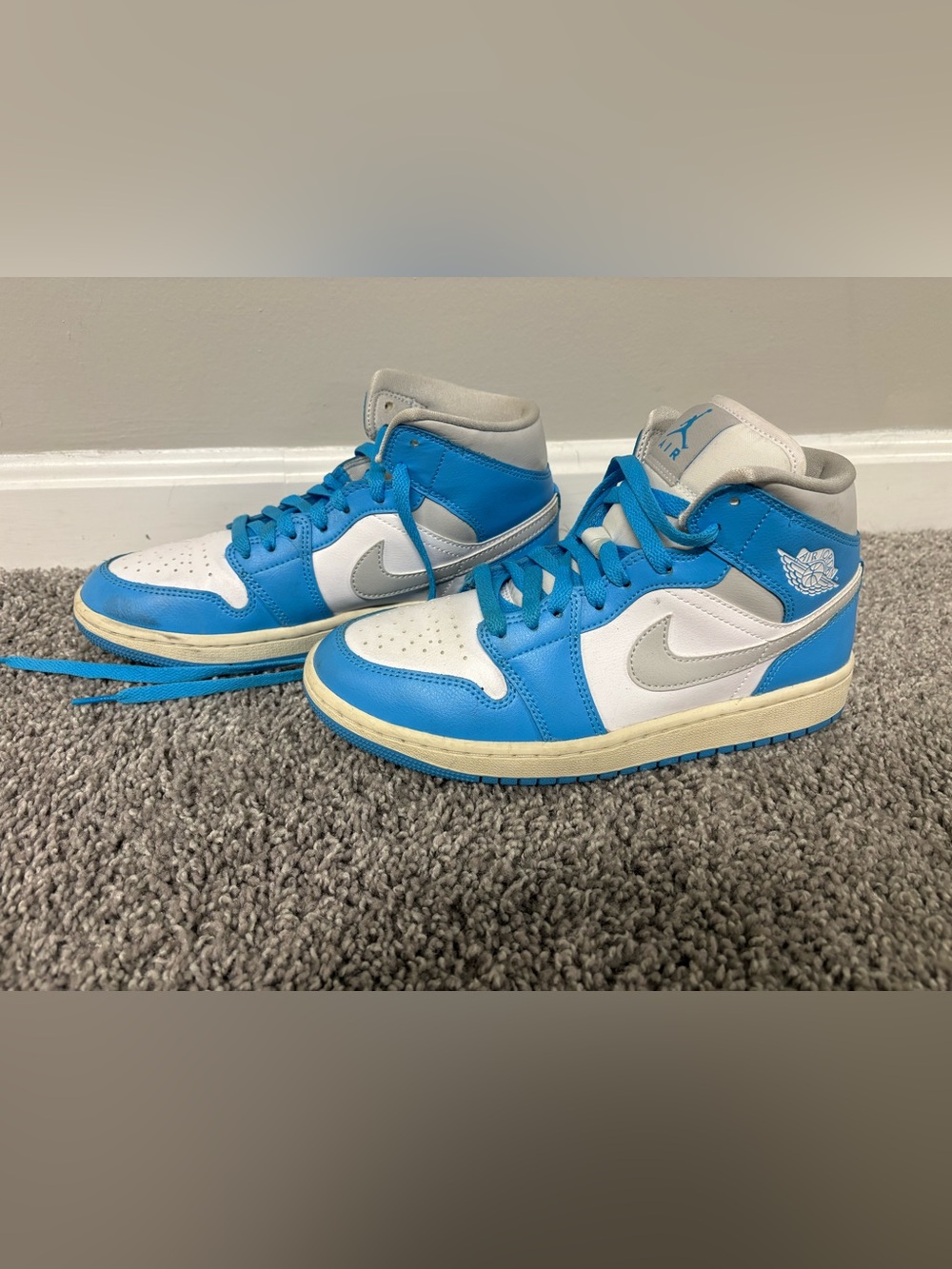 Jordan Kids' High-Top Sneakers in Blue, White & Gray